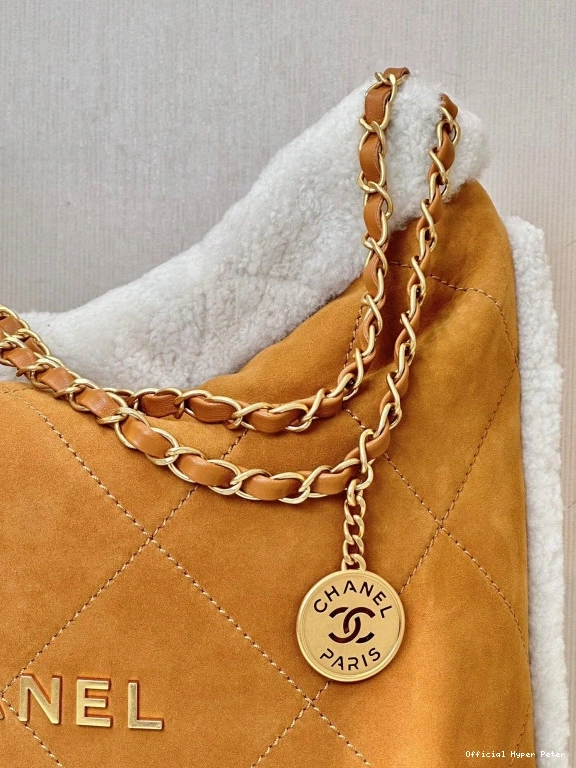 Hyper Peter HANDBAG 22 CHANEL 0809